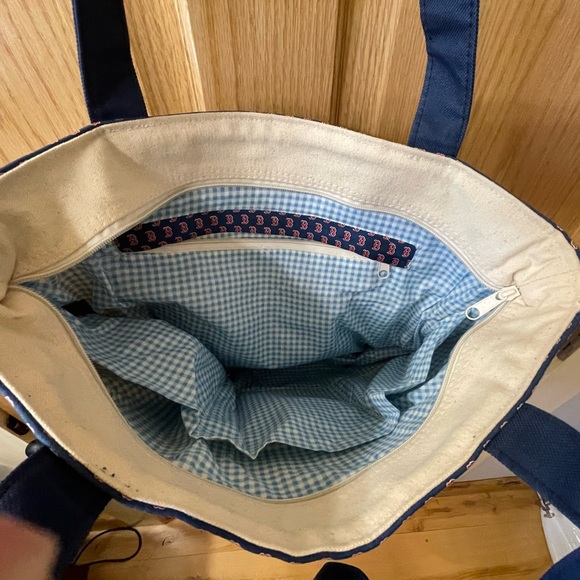 Vineyard Vines Boston Red Sox Tote - Picture 4 of 4